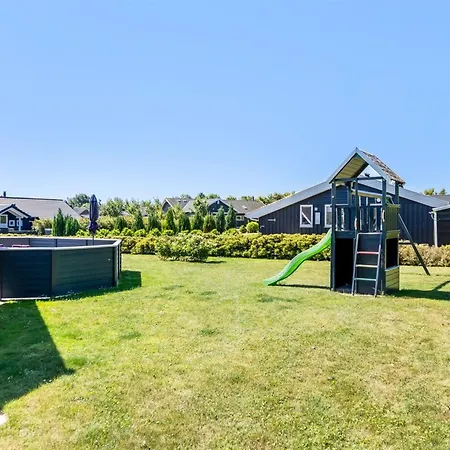 Hébergement de vacances Rosamunde - 700m From The Sea By Interhome Skovbyballe